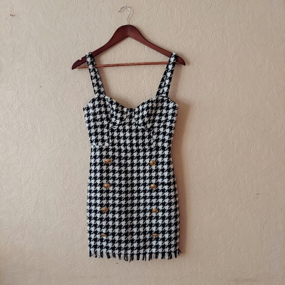 Forever 21 Dresses & Skirts - Forever 21 houndstooth mini dress black white tweed w gold buttons NEW Sz XS
